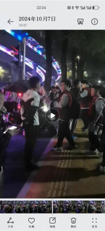 育才七年级学生步行，目的地何在？