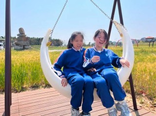 七年级学生春游去哪里？